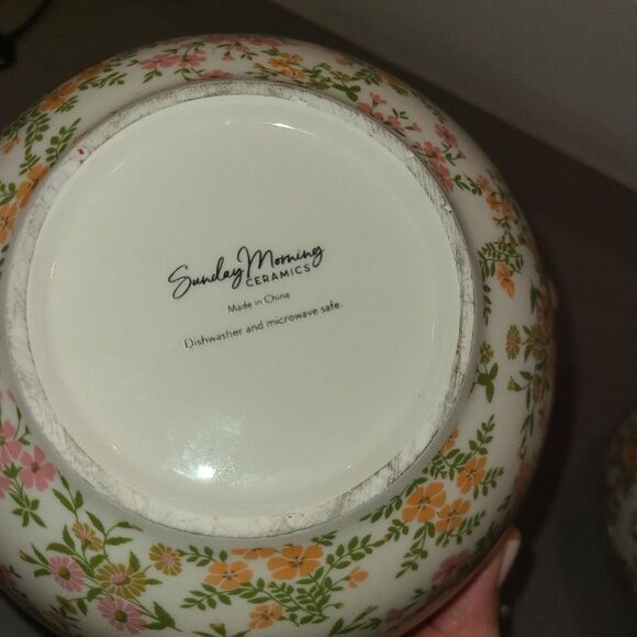 Sunday Mornibg Ceramics Noodle / Ramon Bowls with Spoons - Picture 4 of 5